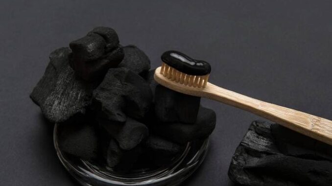 Does charcoal toothpaste work ? Uses, Benefits & Drawbacks